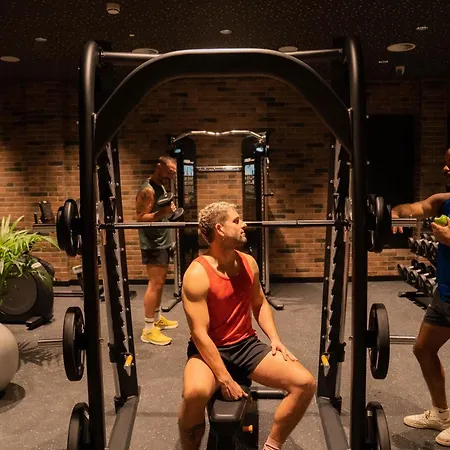 מלון Axel - Adults Only 4*